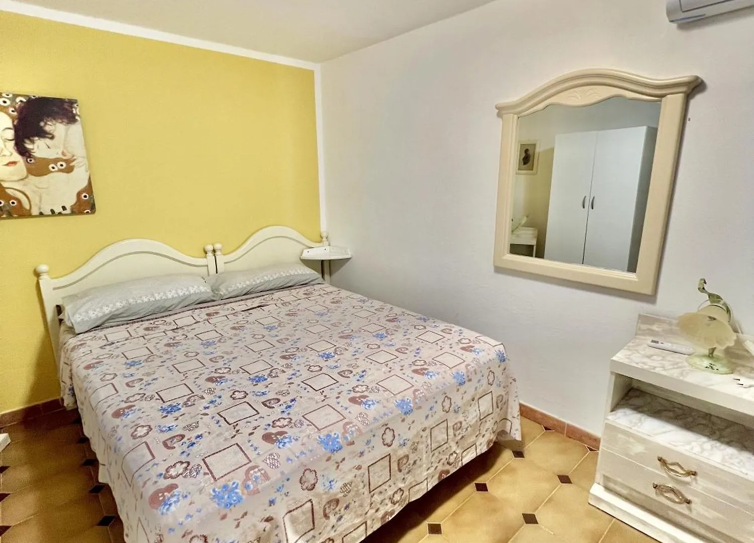 Villa Mimosa Porto Pino 0*,  Italy