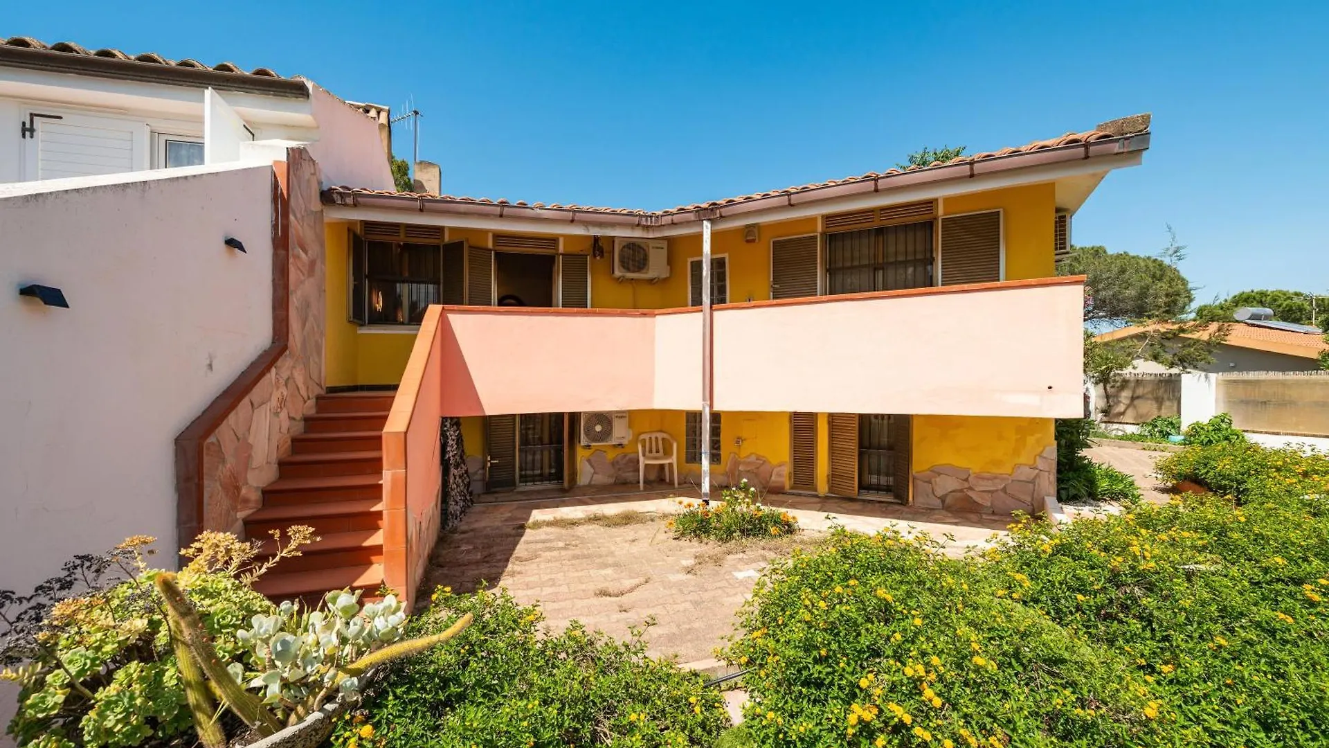 Villa Mimosa Porto Pino 0*,