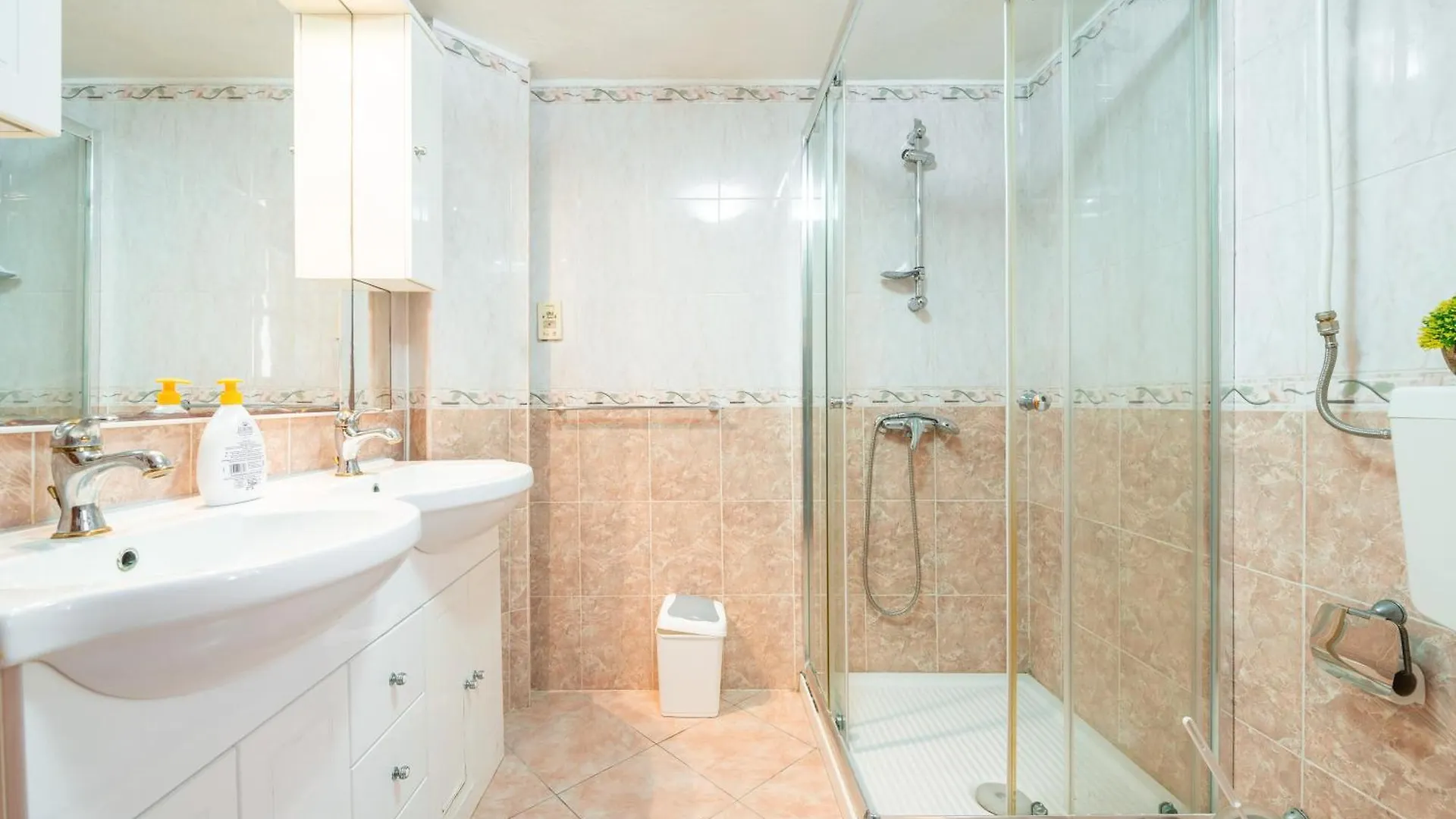 Villa Mimosa Porto Pino Italien